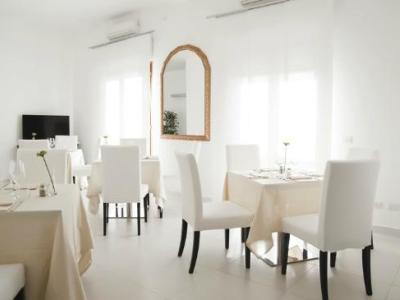 פומזיה 3C Hotel & Apartments מראה חיצוני תמונה